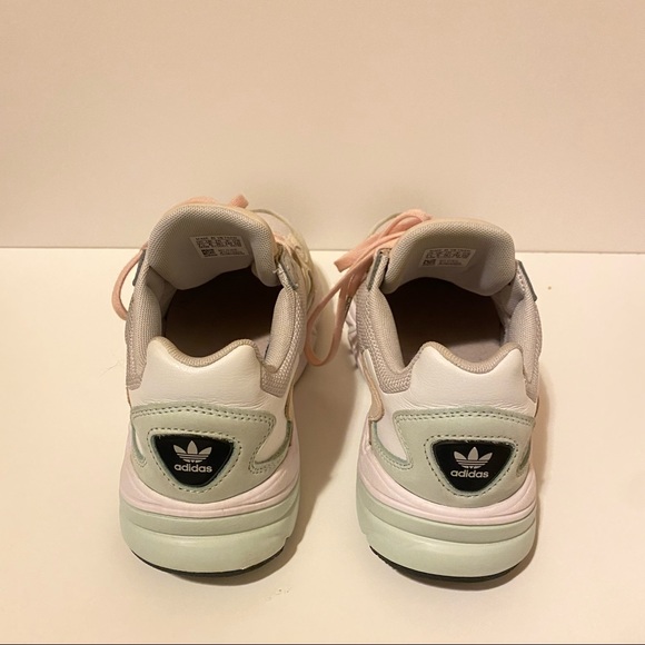 Wmns Falcon 'Grey Ecru Tint' | 7.5 - Picture 7 of 11